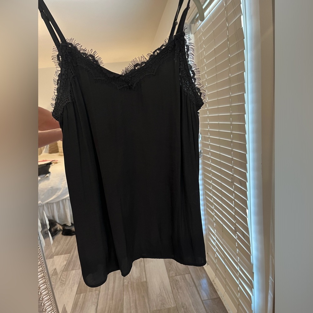 Naked zebra tank